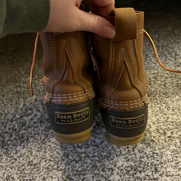 Selling 8” Women’s LL Bean Boots - Picture 3 of 4